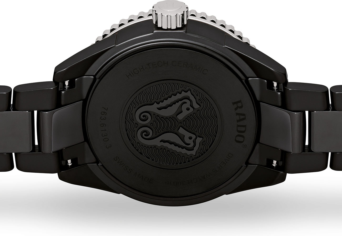 Rado Captain Cook High-Tech Ceramic Diver R32129152