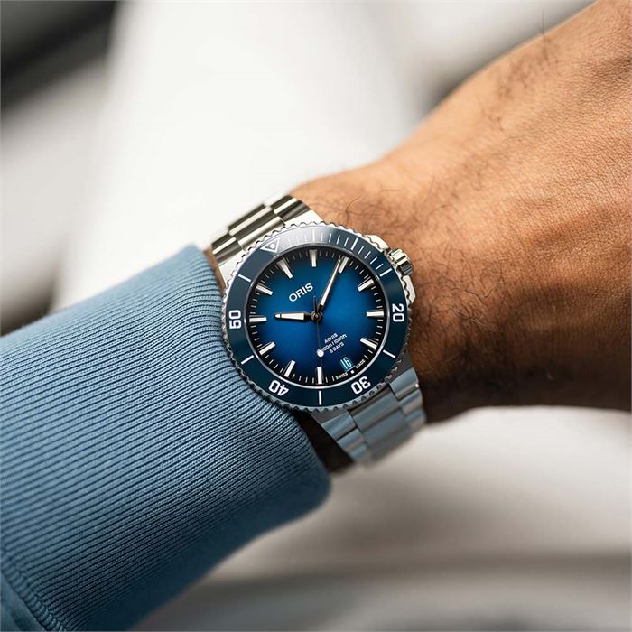 Oris Aquis Date Calibre 400 01 400 7790 4135-07 8 23 02PEB | Engin